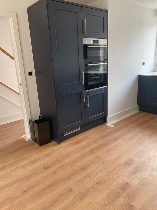 Built-in oven tower